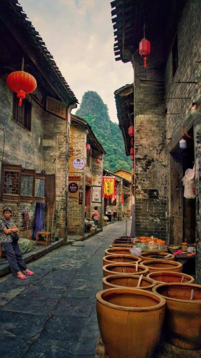扬科维奇:调整首发是出于体能考虑,下半场让体能充足球员上场